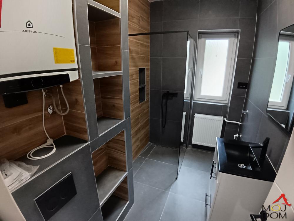 Slika 7 - Stan,NOVI SAD,DETELINARA,kv: 71, € 159500, ID: 1031208