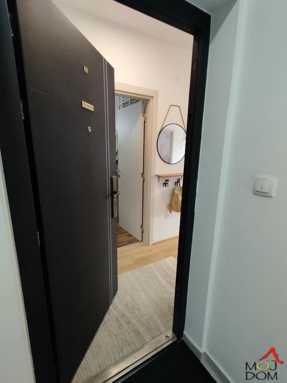 Slika 7 - Stan,NOVI SAD,ADICE,kv: 46, € 108500, ID: 1031209