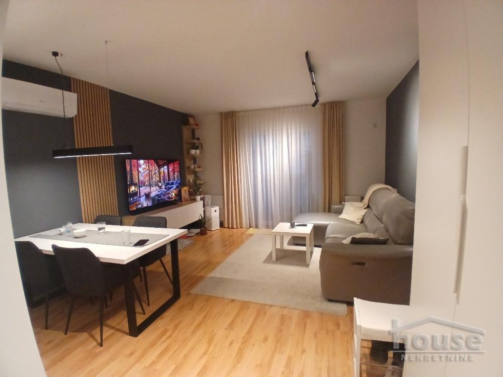 Glavna slika -Stan,NOVI SAD,BULEVAR PATRIJARHA PAVLA,kv: 59.00, € 147500, ID: 1064606