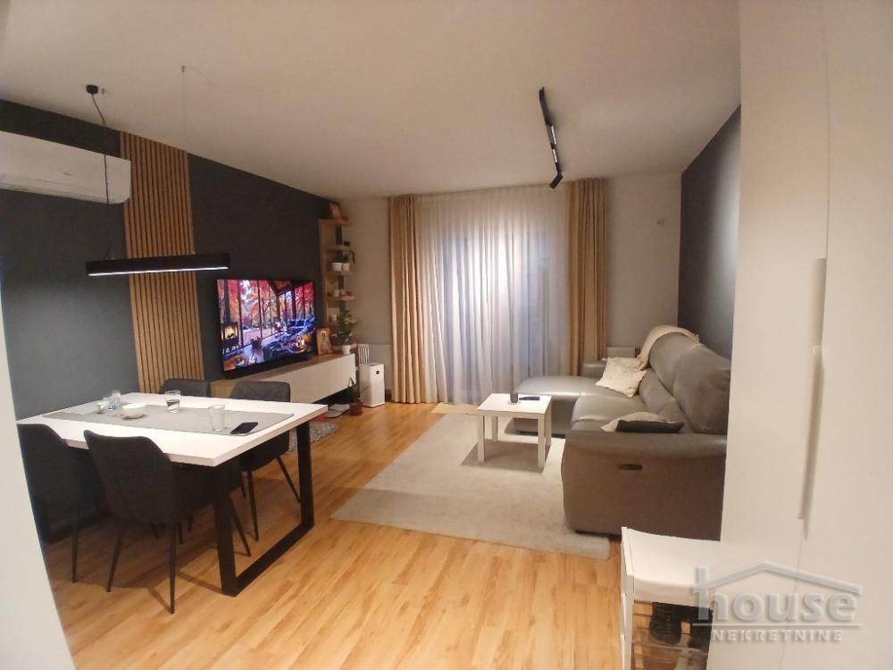 Slika 4 - Stan,NOVI SAD,BULEVAR PATRIJARHA PAVLA,kv: 59.00, € 147500, ID: 1064606