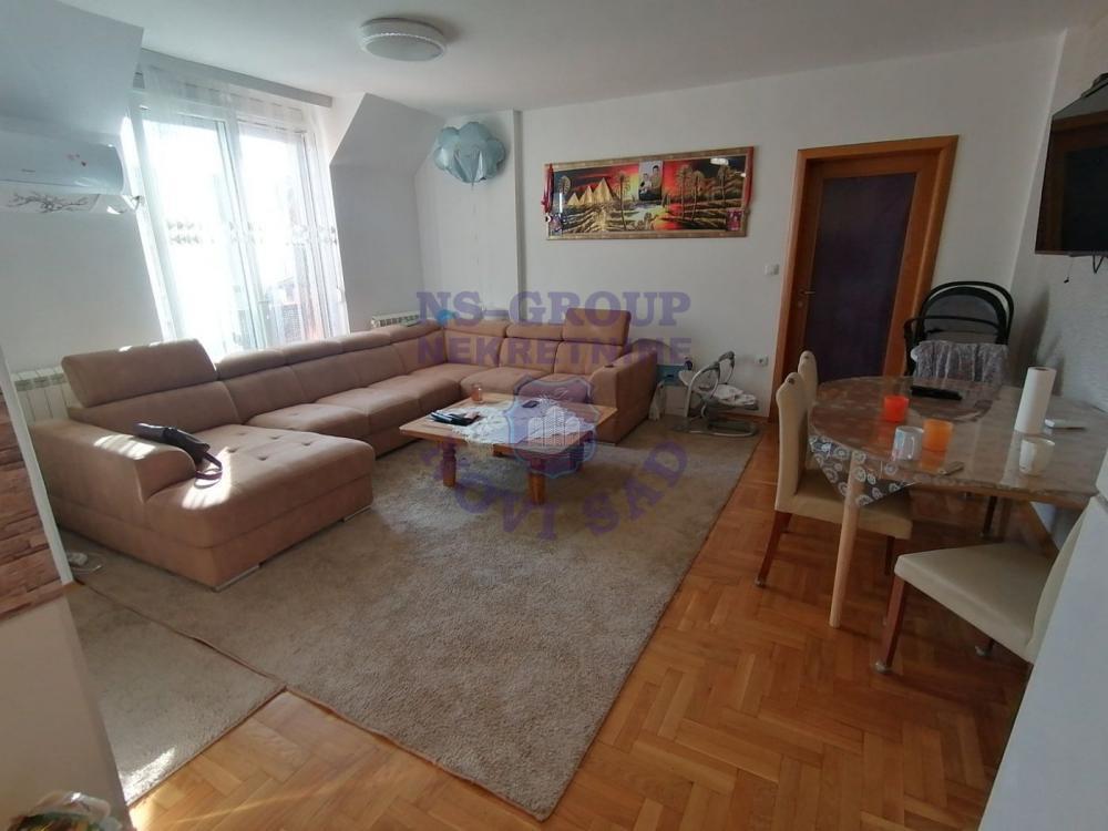 Glavna slika -Trosoban, 70m2, Nova Detelinara Novi Sad, sa terasom, ima lift