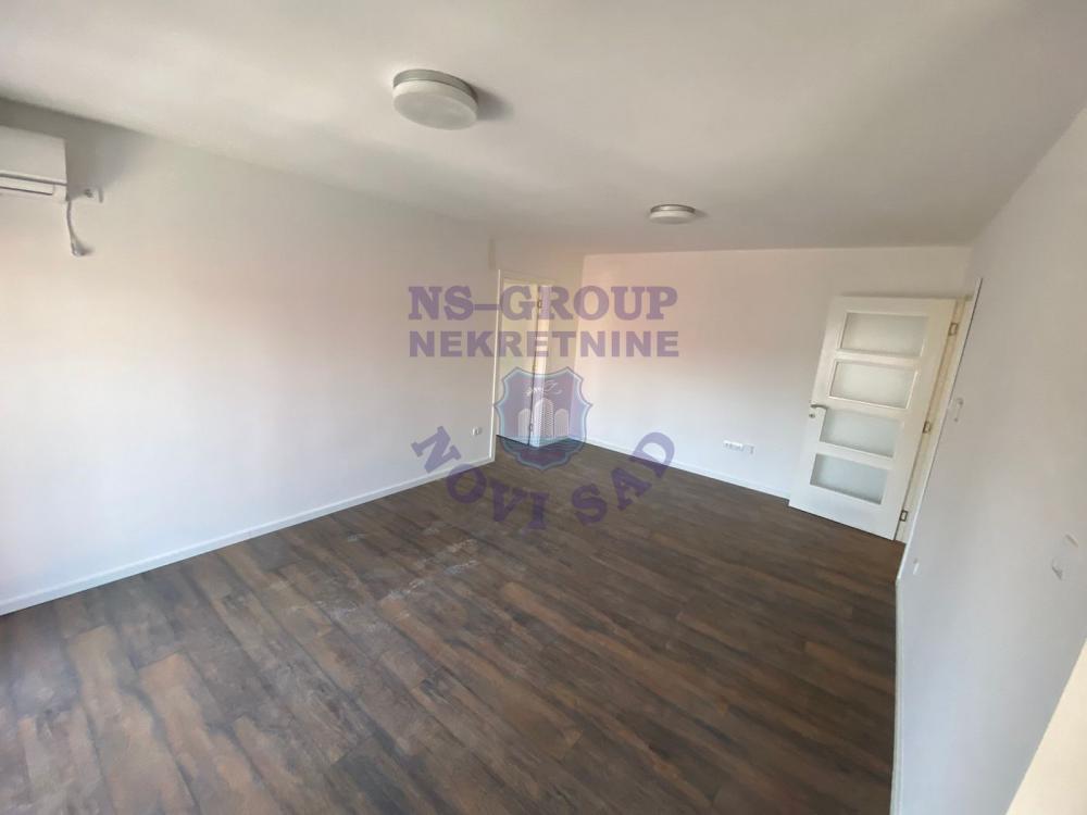 Slika 1 - 553334-Prodaje se komforan dvosoban stan 