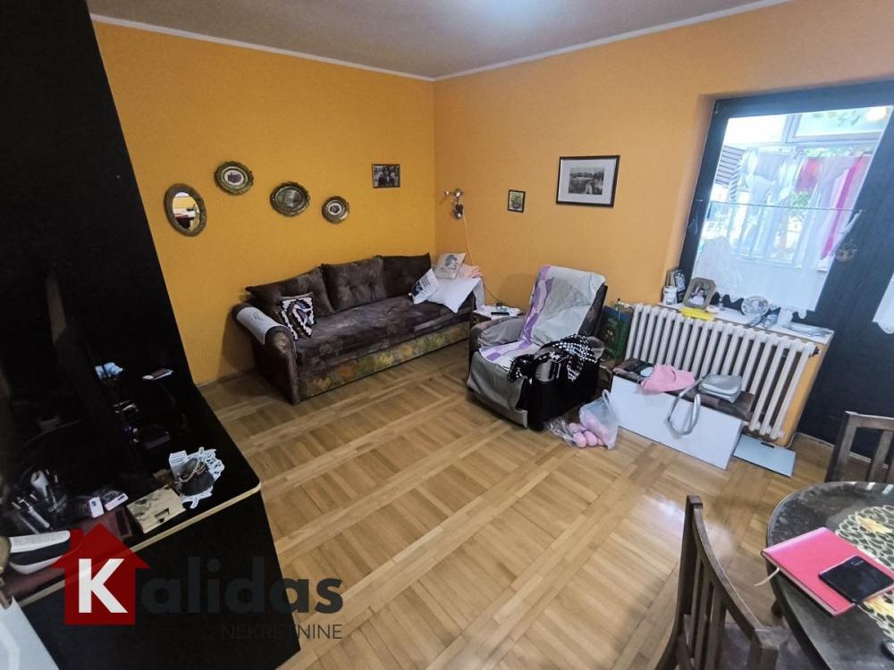 Slika 4 - Stan,NOVI SAD,GRBAVICA,kv: 34, € 103000, ID: 1008194