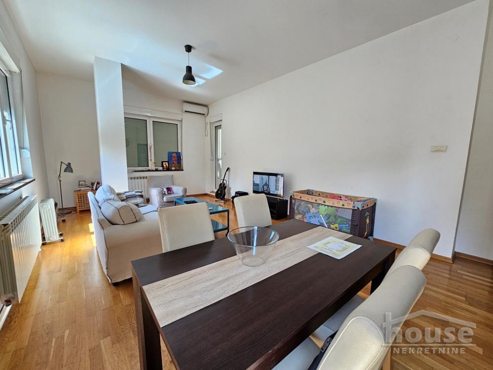 Slika 1 - Stan,NOVI SAD,BULEVAR,kv: 110.00, € 320000, ID: 1061239