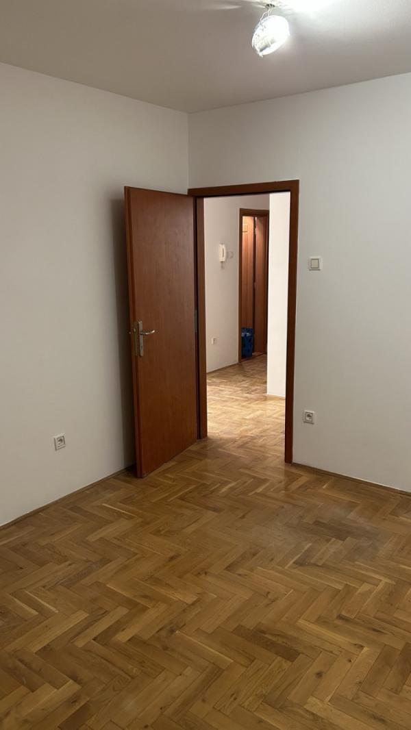 Slika 8 - Stan,NOVI SAD,NOVA DETELINARA,kv: 54.00, € 139000, ID: 1055045