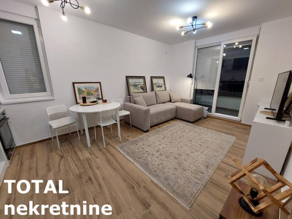 Glavna slika -Stan,NOVI SAD,TELEP,kv: 44.00, € 118250, ID: 1101477