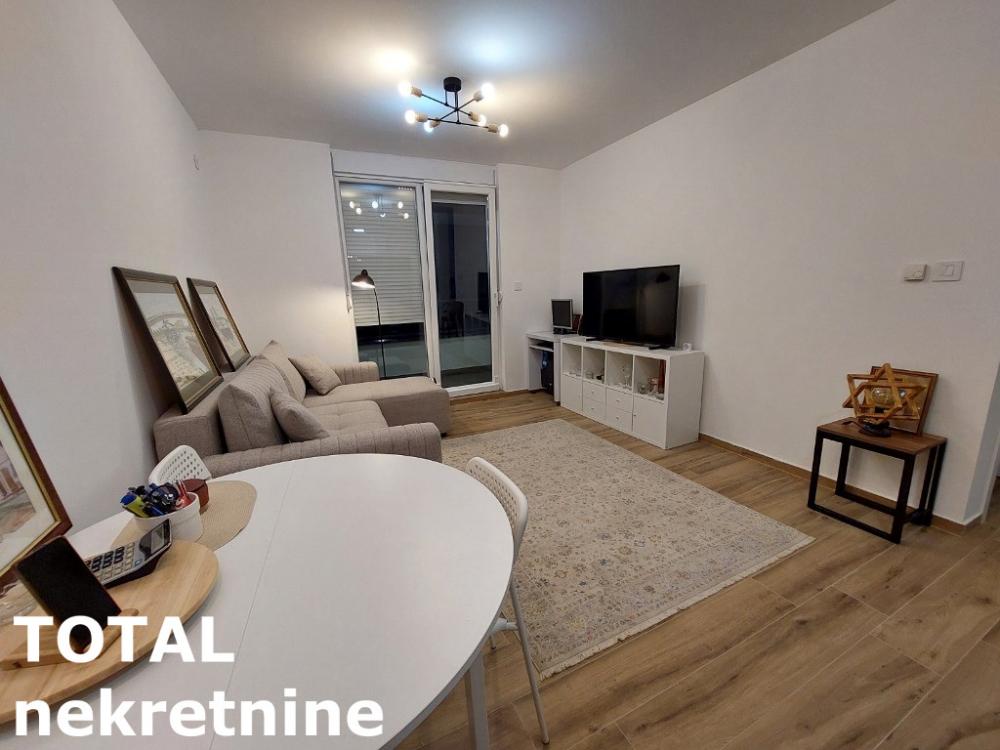 Slika 1 - Stan,NOVI SAD,TELEP,kv: 44.00, € 118250, ID: 1101477