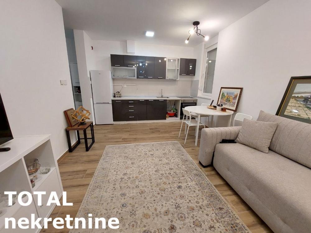 Slika 8 - Stan,NOVI SAD,TELEP,kv: 44.00, € 118250, ID: 1101477