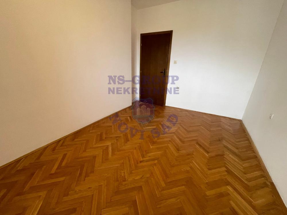 Slika 6 - Komforan dvosoban stan na Novom Naselju!