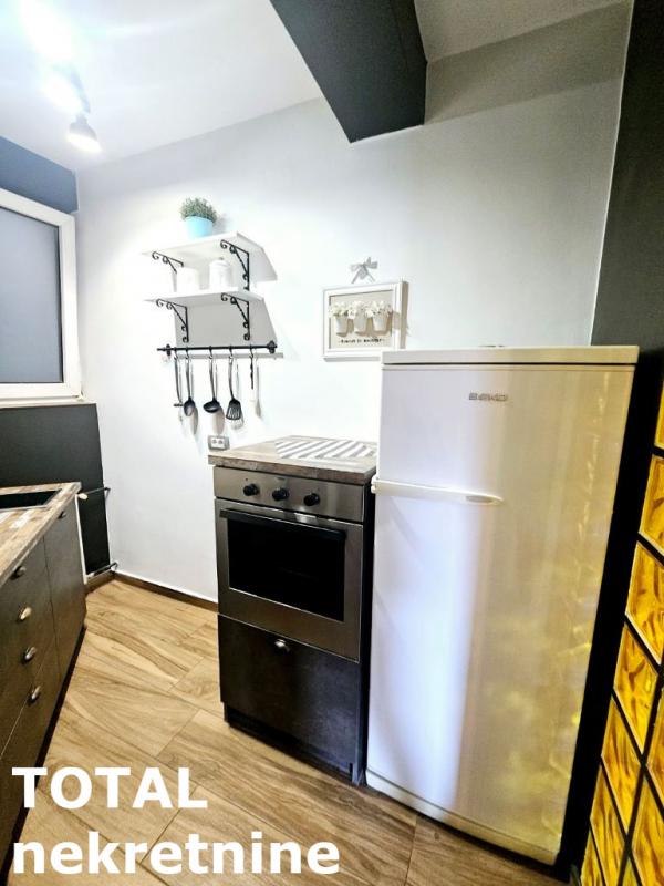 Slika 8 - Stan,NOVI SAD,CENTAR,kv: 50.00, € 150000, ID: 1101123