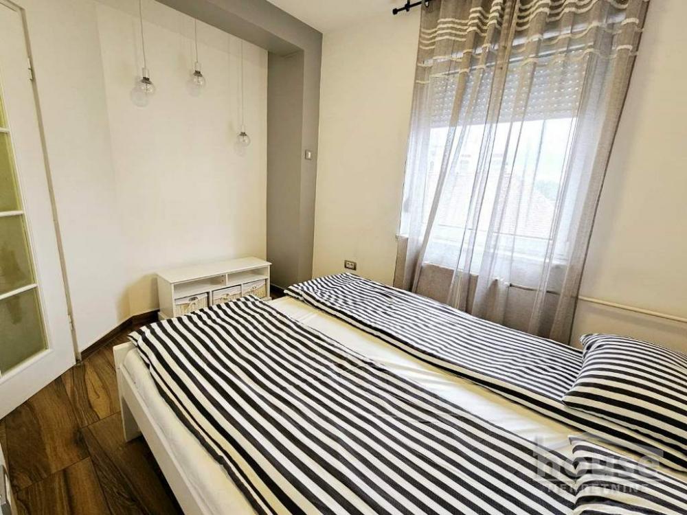 Slika 6 - Stan,NOVI SAD,CENTAR,kv: 50.00, € 150000, ID: 1064275