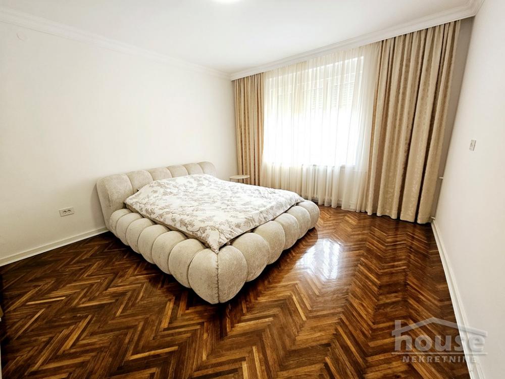 Slika 8 - Stan,NOVI SAD,CENTAR,kv: 78.00, € 230000, ID: 1064131