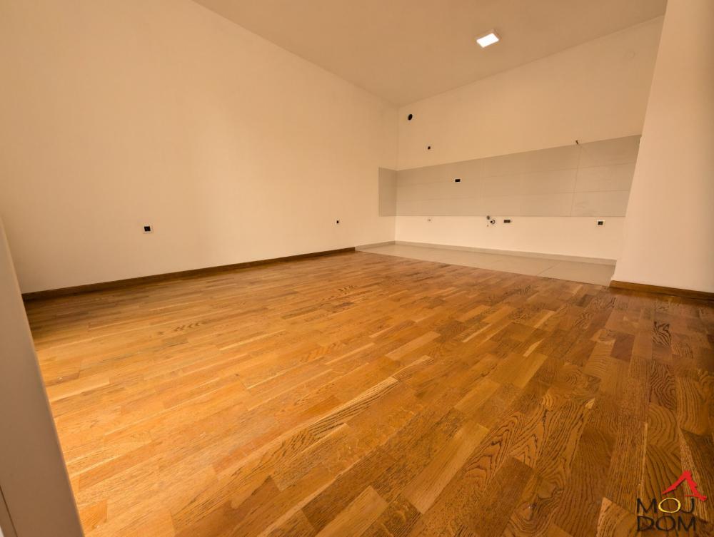 Glavna slika -Stan,PETROVARADIN,PETROVARADIN,kv: 64, € 154500, ID: 1031196