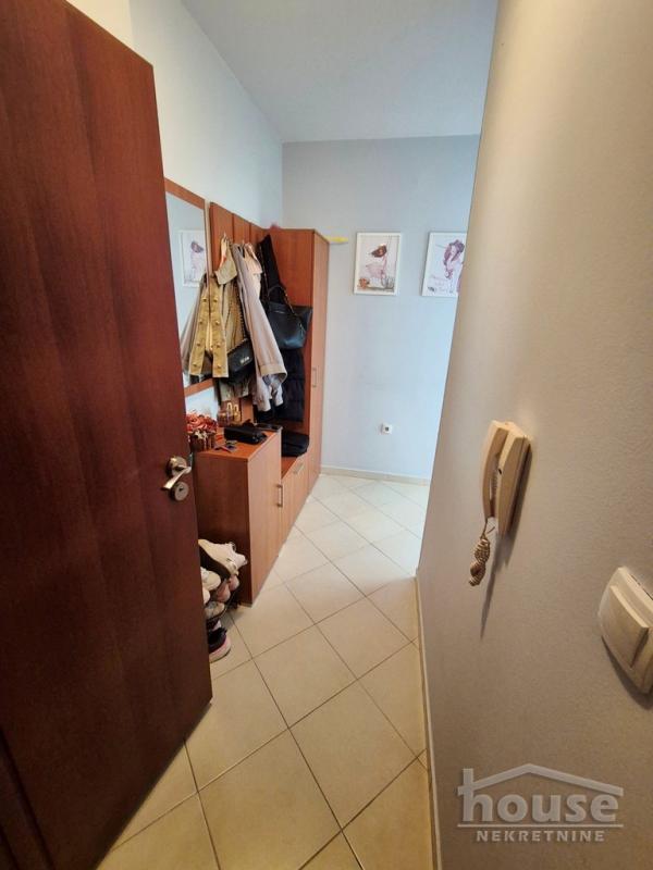 Slika 10 - Stan,NOVI SAD,GRBAVICA,kv: 42.00, € 126000, ID: 1064610