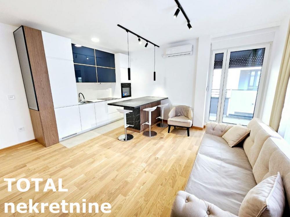 Glavna slika -Stan,NOVI SAD,TELEP,kv: 42.00, € 142000, ID: 1101480