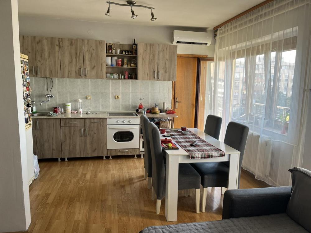 Slika 3 - Stan,NOVI SAD,ŽELEZNIČKA STANICA,kv: 101.00, € 166450, ID: 1058864