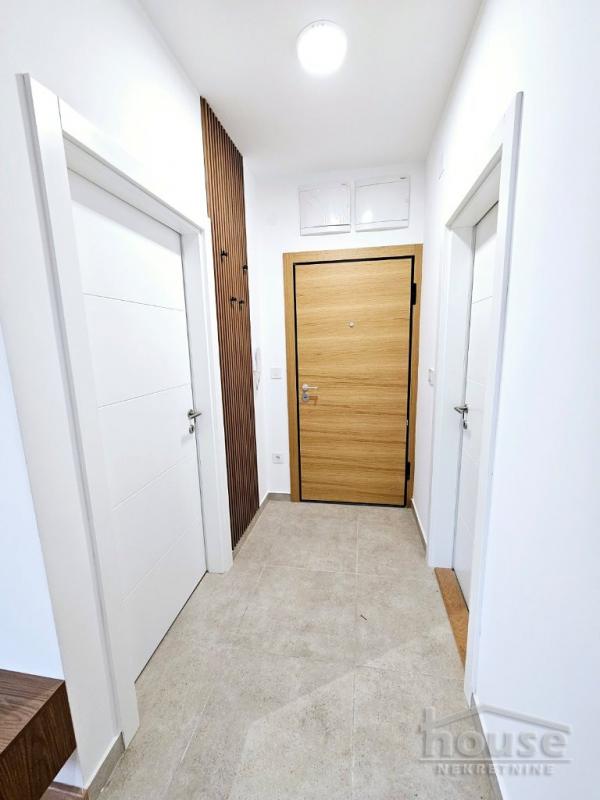 Slika 9 - Stan,NOVI SAD,TELEP,kv: 42.00, € 142000, ID: 1064632