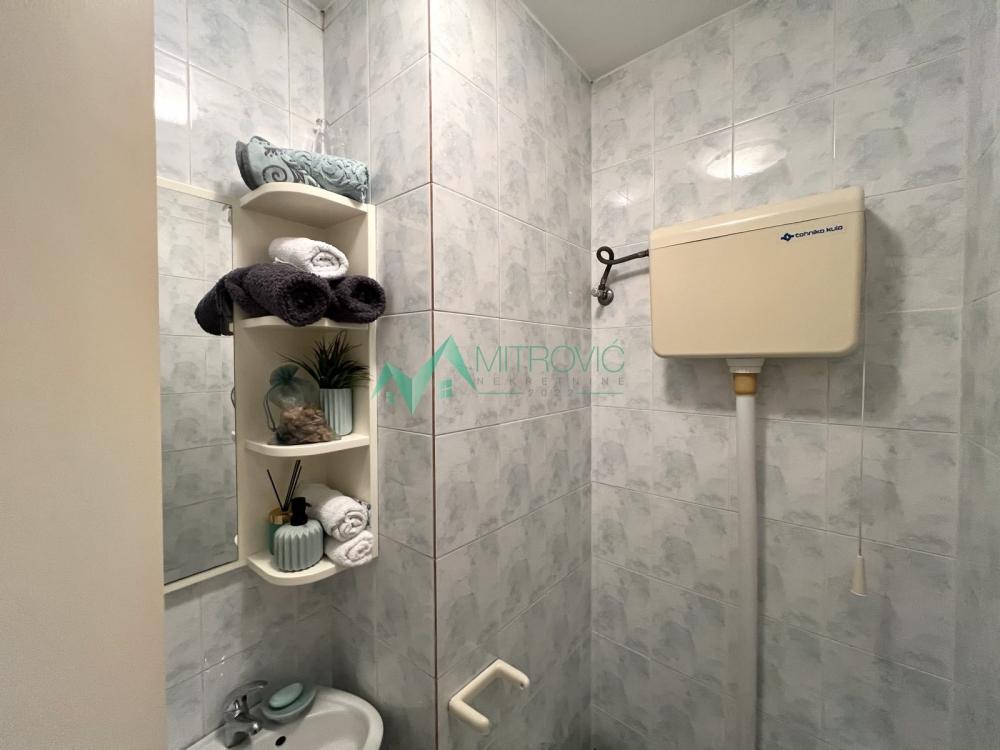 Slika 11 - Bulevar Oslobođenja/Centar, 73m2, parking za stanare!