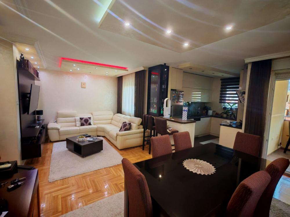 Slika 5 - Stan,NOVI SAD,TELEP,kv: 72.00, € 185400, ID: 1058843