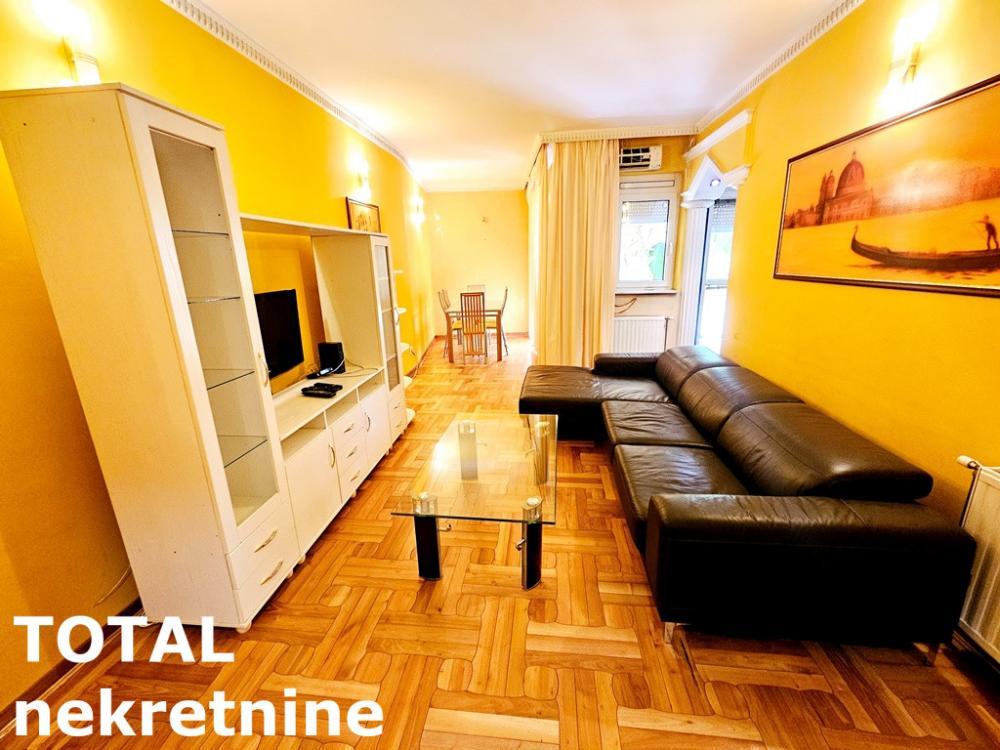 Glavna slika -Stan,NOVI SAD,CENTAR,kv: 64.00, € 220000, ID: 1101459