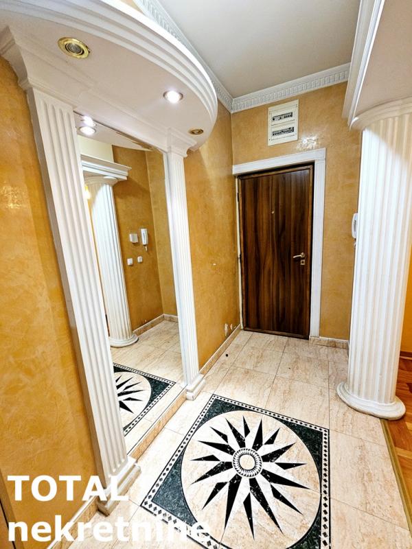 Slika 10 - Stan,NOVI SAD,CENTAR,kv: 64.00, € 220000, ID: 1101459