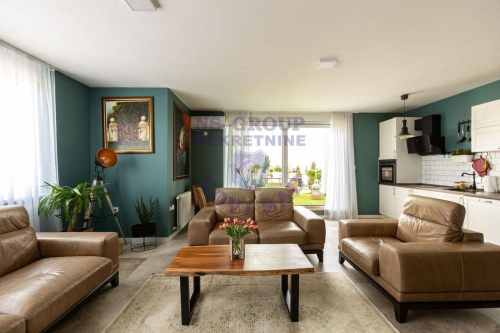 Slika 1 - Fenomenalan četvorosoban stan+terasa 50m2!