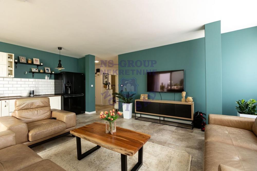 Slika 3 - Fenomenalan četvorosoban stan+terasa 50m2!