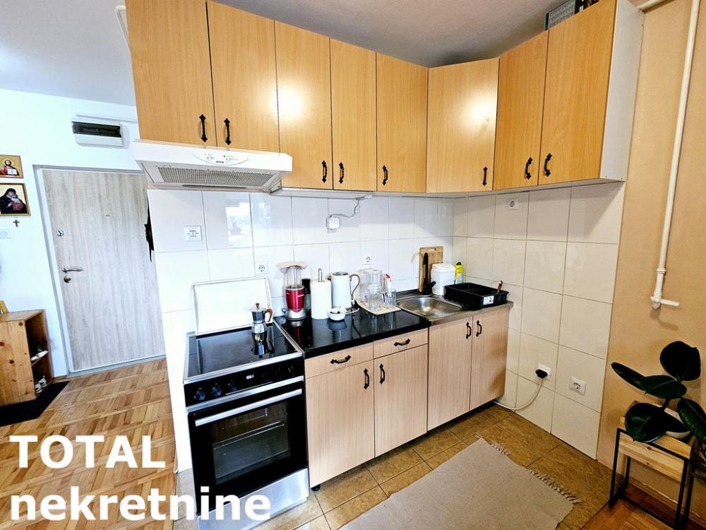 Slika 4 - Stan,NOVI SAD,KLISA,kv: 28.00, € 65000, ID: 1101455