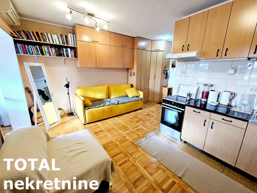 Slika 1 - Stan,NOVI SAD,KLISA,kv: 28.00, € 65000, ID: 1101455