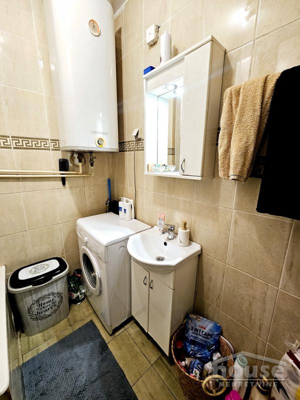 Slika 6 - Stan,NOVI SAD,KLISA,kv: 28.00, € 65000, ID: 1064607