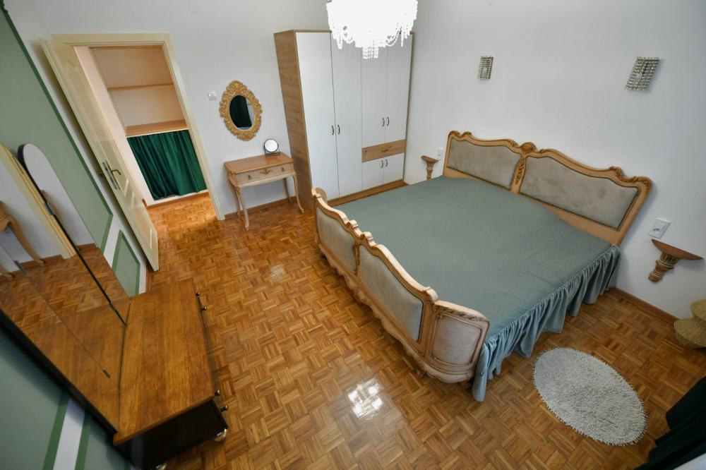 Slika 11 - Stan,NOVI SAD,PODBARA,kv: 50.08, € 144200, ID: 1057380