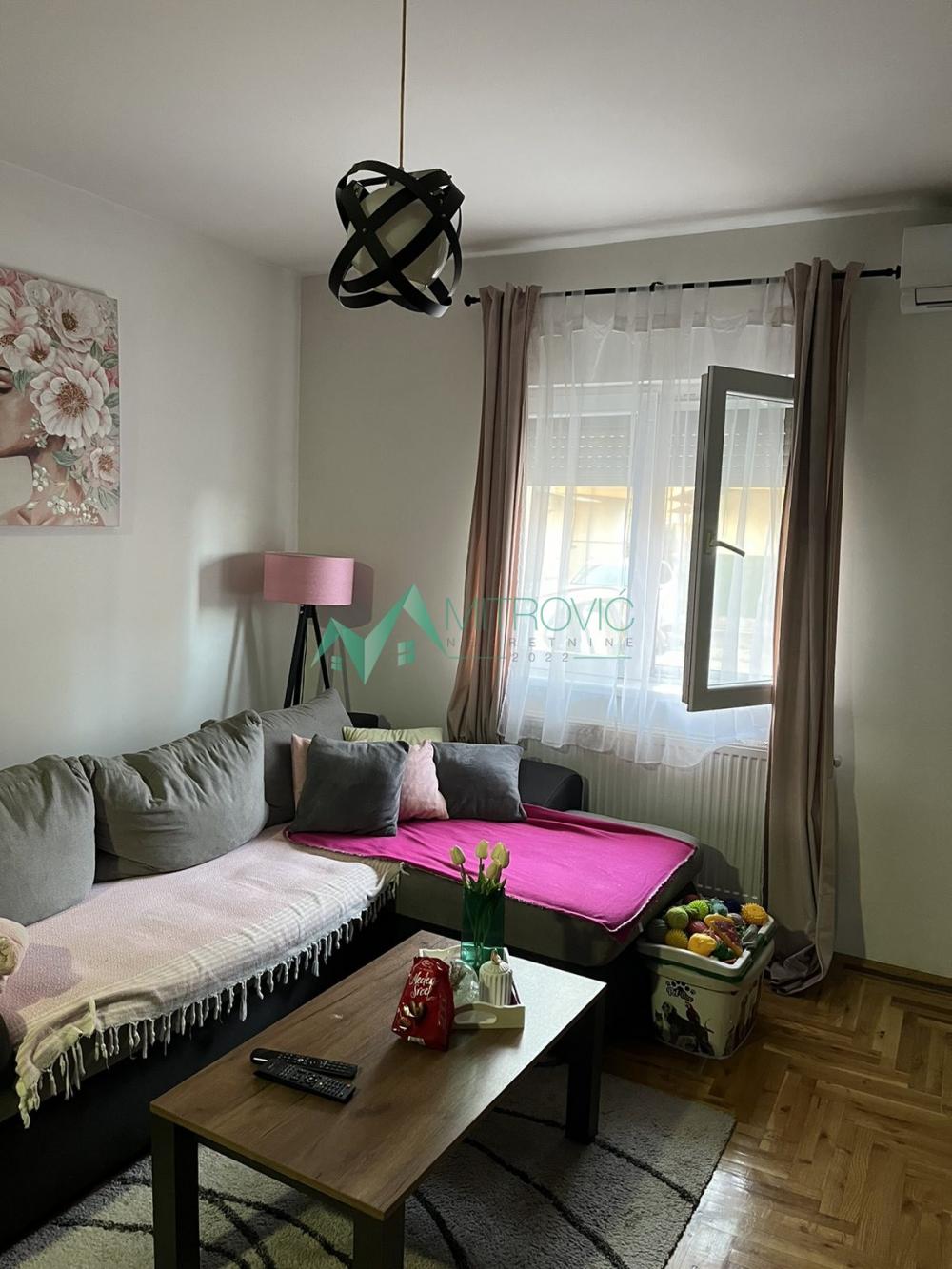 Slika 1 - Troiposoban, 52m2, Adice Novi Sad, sa terasom, sa parkingom