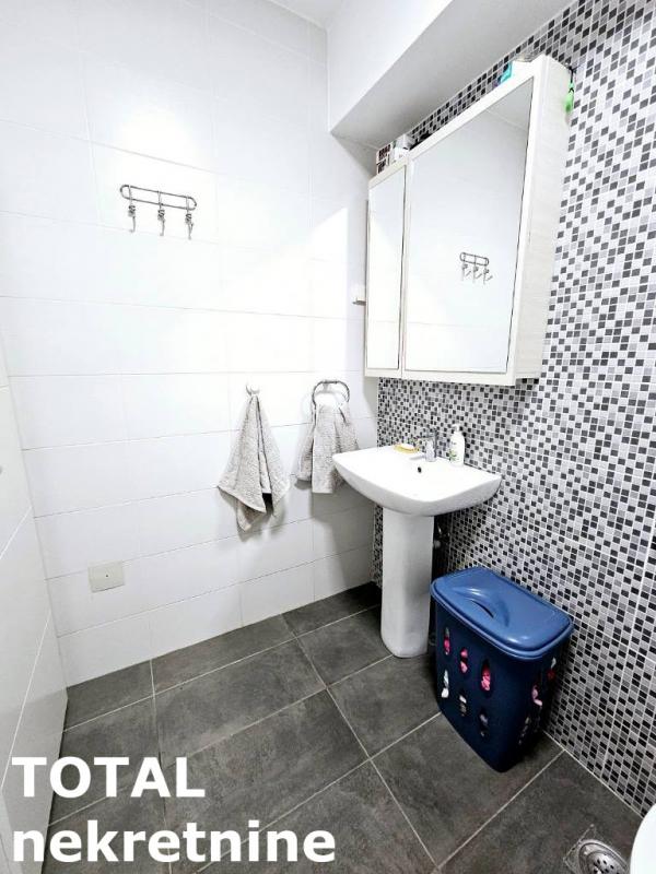 Slika 10 - Stan,NOVI SAD,TELEP,kv: 63.00, € 165000, ID: 1101478