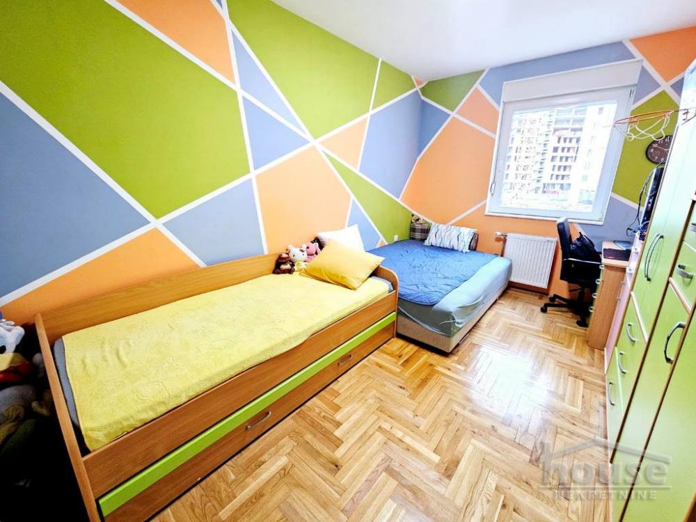 Slika 8 - Stan,NOVI SAD,TELEP,kv: 63.00, € 165000, ID: 1064630