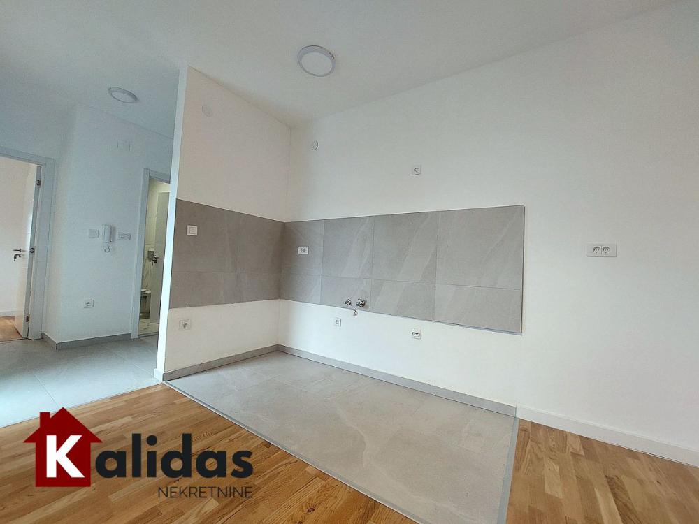 Slika 1 - Stan,NOVI SAD,GRBAVICA,kv: 36, € 93730, ID: 1008209