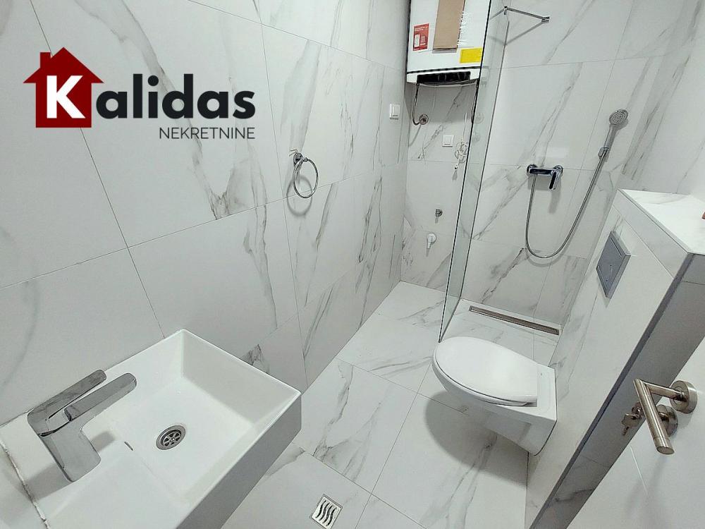 Slika 9 - Stan,NOVI SAD,GRBAVICA,kv: 36, € 93730, ID: 1008209