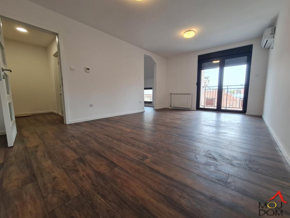 Slika 1 - Stan,NOVI SAD,TELEP,kv: 54, € 147200, ID: 1031223