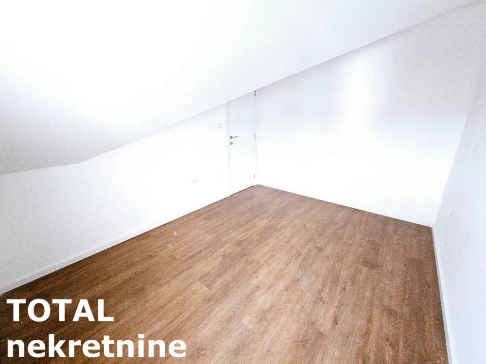 Slika 5 - Stan,NOVI SAD,PODBARA,kv: 28.00, € 90000, ID: 1101505