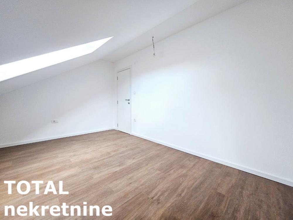 Slika 6 - Stan,NOVI SAD,PODBARA,kv: 41.00, € 114330, ID: 1100735