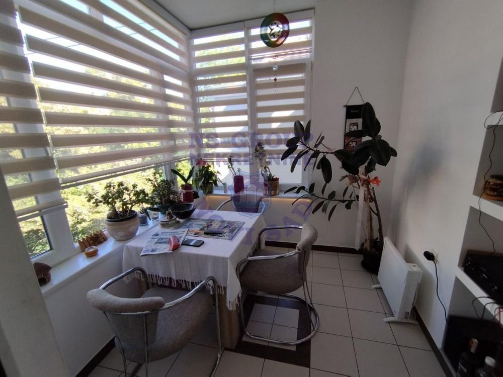 Slika 8 - Četvorosoban, 115m2, Spens Novi Sad Novi Sad, sa terasom