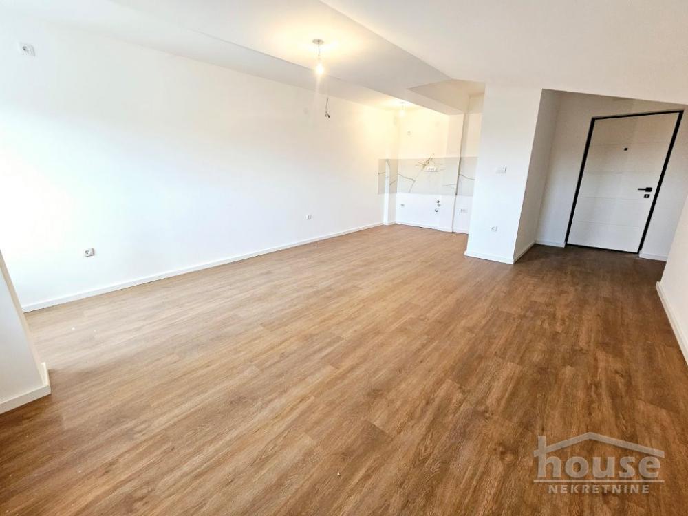 Slika 4 - Stan,NOVI SAD,PODBARA,kv: 41.00, € 114330, ID: 1063887