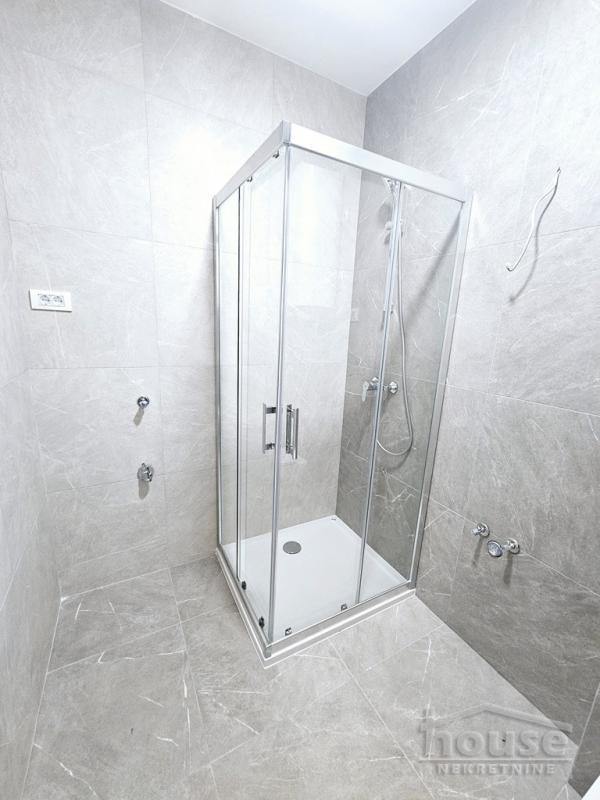 Slika 9 - Stan,PETROVARADIN,CENTAR,kv: 43.00, € 117000, ID: 1064642