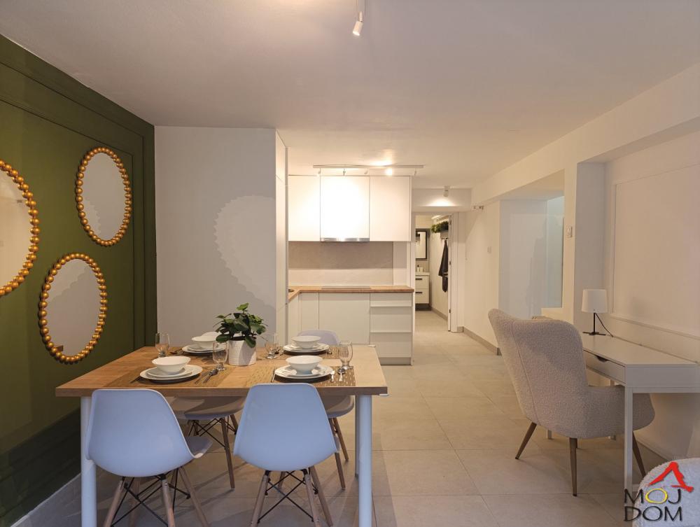 Slika 3 - Stan,NOVI SAD,CENTAR,kv: 61, € 143900, ID: 1030851