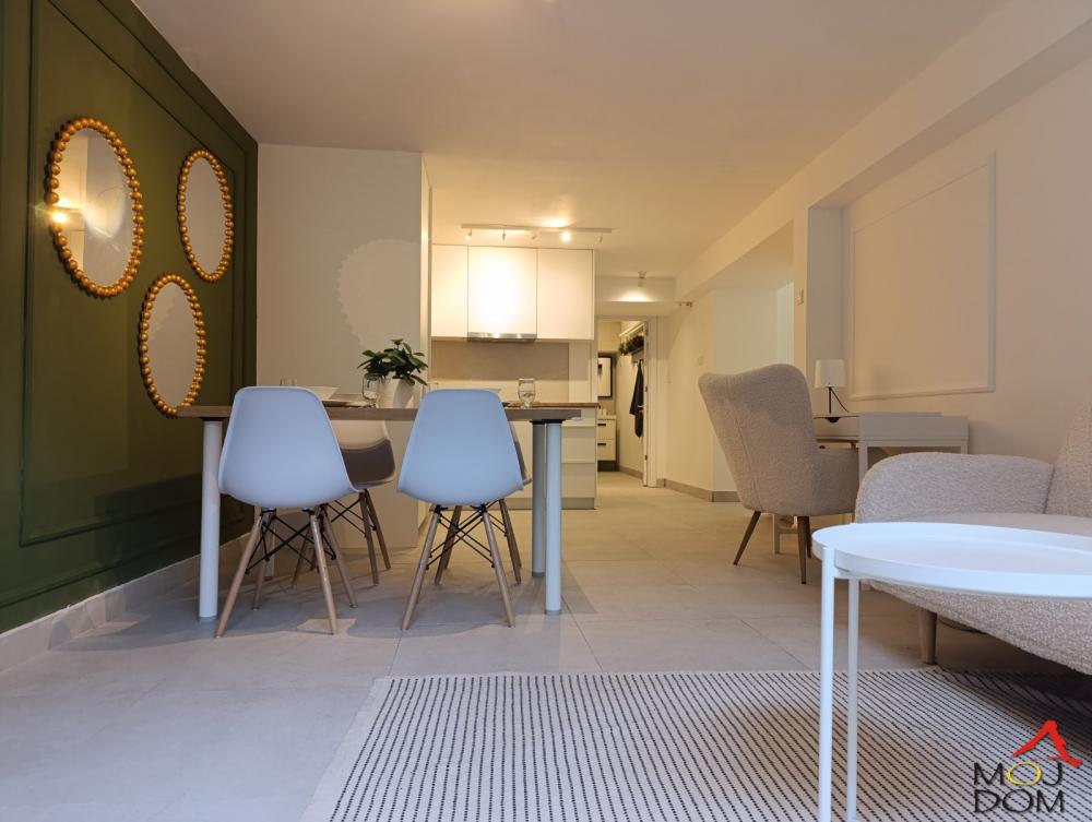 Slika 2 - Stan,NOVI SAD,CENTAR,kv: 61, € 143900, ID: 1030851