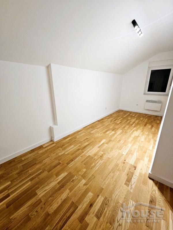 Slika 6 - Stan,NOVI SAD,GRBAVICA,kv: 36.00, € 91000, ID: 1064639