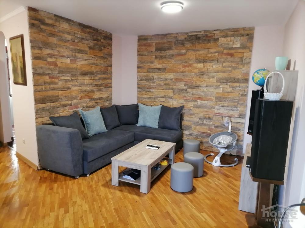 Slika 1 - Stan,NOVI SAD,SALAJKA,kv: 71.00, € 162000, ID: 1064658