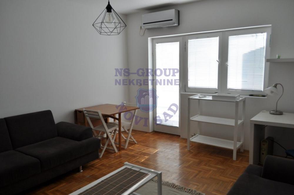 Slika 1 - Grbavica, 33m2 - jednosoban sa terasom