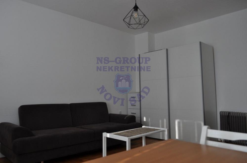 Slika 2 - Grbavica, 33m2 - jednosoban sa terasom