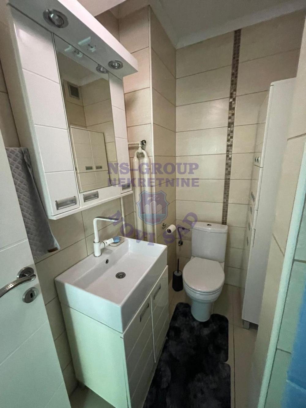 Slika 4 - Komforna renovirana garsonjera, Železnička stanica - 28m2