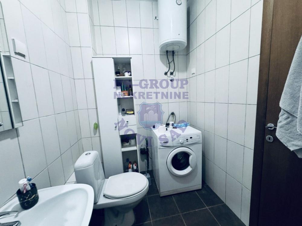 Slika 5 - Kompletno nameštena garsonjera na Bulevaru Evrope!